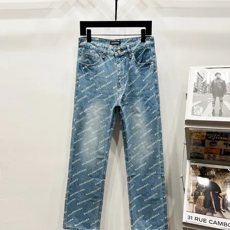 バレンシアガ ジーンズ