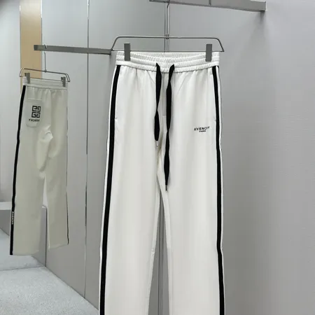 ジバンシィ カジュアルパンツ