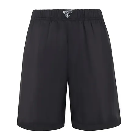 プラダ ショートパンツ