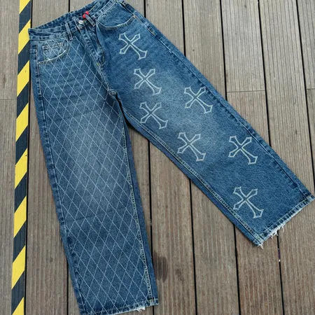 クロムハーツ ジーンズ