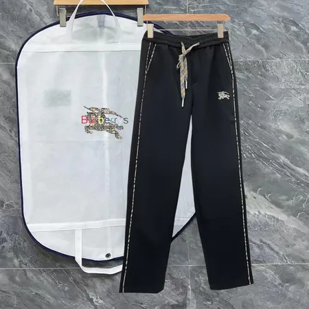 バーバリー ス カジュアルパンツ