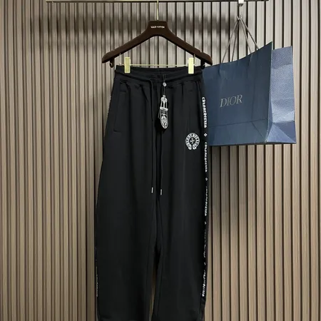 クロムハーツ カジュアルパンツ