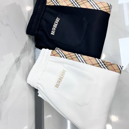 バーバリー ス カジュアルパンツ