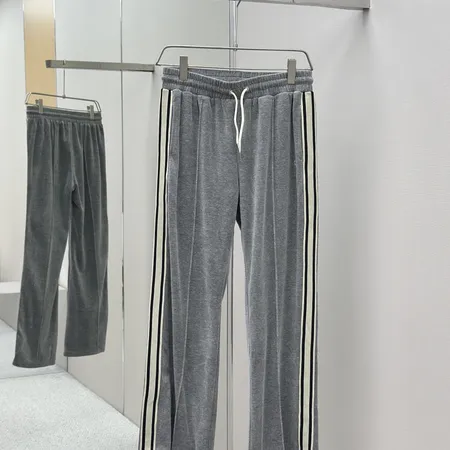 セリーヌ カジュアルパンツ