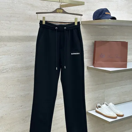 バーバリー ス カジュアルパンツ