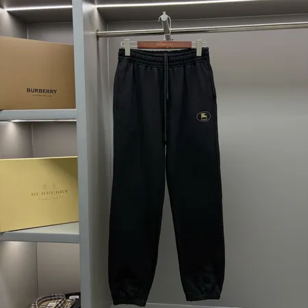 バーバリー ス カジュアルパンツ