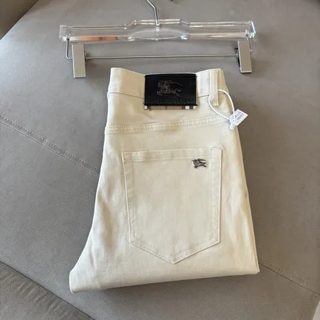 バーバリー ス ジーンズ