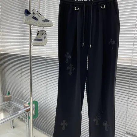 クロムハーツ カジュアルパンツ