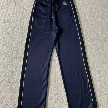 ロエベ トレーニングパンツ