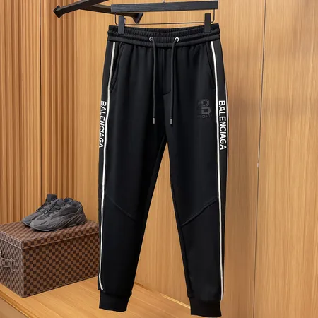 バレンシアガ カジュアルパンツ