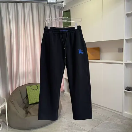 バーバリー ス カジュアルパンツ