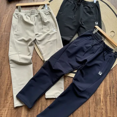 フィラ カジュアルパンツ