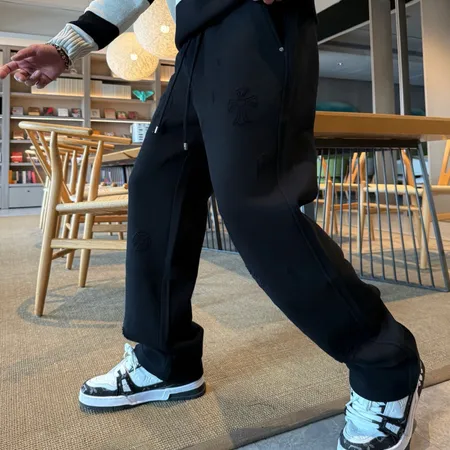 クロムハーツ カジュアルパンツ