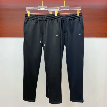 アルマーニ カジュアルパンツ