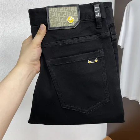 フェンディ ジーンズ