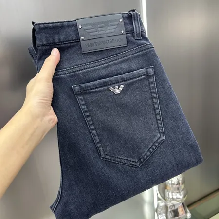 アルマーニ ジーンズ