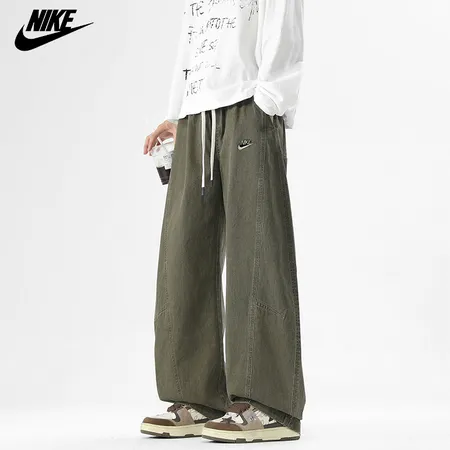 ナイキ ジーンズ