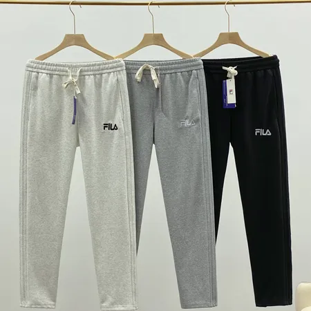 フィラ カジュアルパンツ