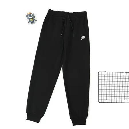 ナイキ カジュアルパンツ