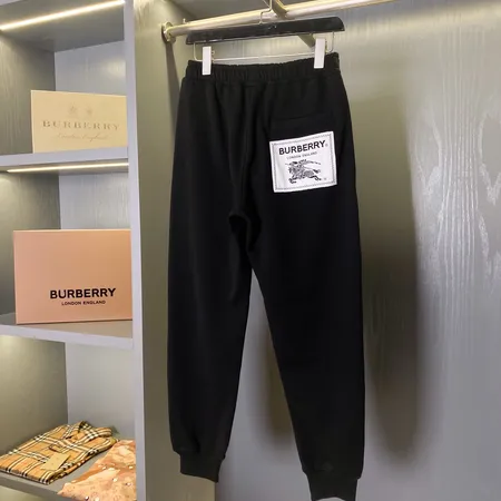 バーバリー ス カジュアルパンツ