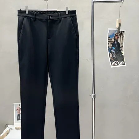 バーバリー ス カジュアルパンツ