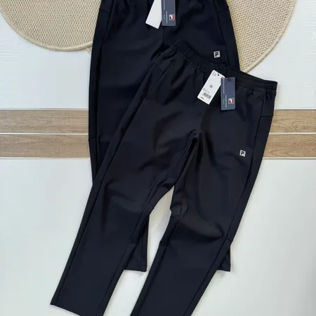 フィラ カジュアルパンツ