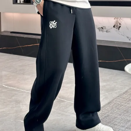 ロエベ カジュアルパンツ