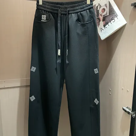 ジバンシィ カジュアルパンツ