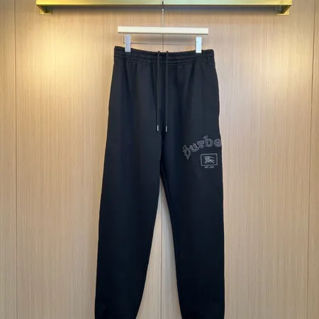 バーバリー ス カジュアルパンツ