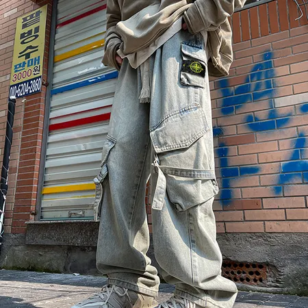 フェラガモ ジーンズ