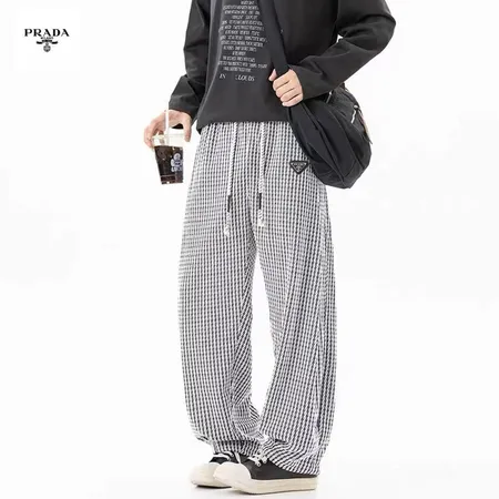 プラダ カジュアルパンツ