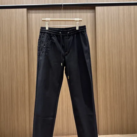 ルイヴィトン カジュアルパンツ