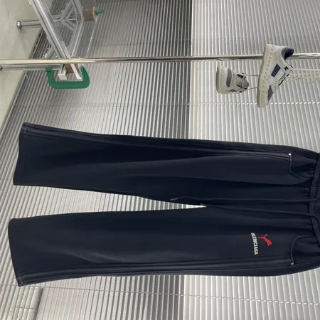 バレンシアガ カジュアルパンツ