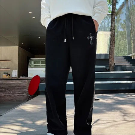 クロムハーツ カジュアルパンツ