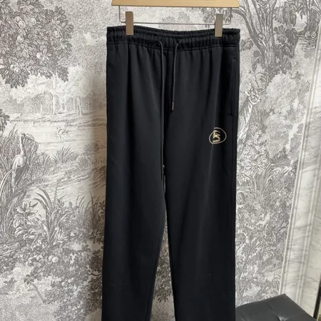 バーバリー ス カジュアルパンツ