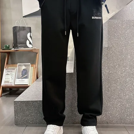 バーバリー ス カジュアルパンツ