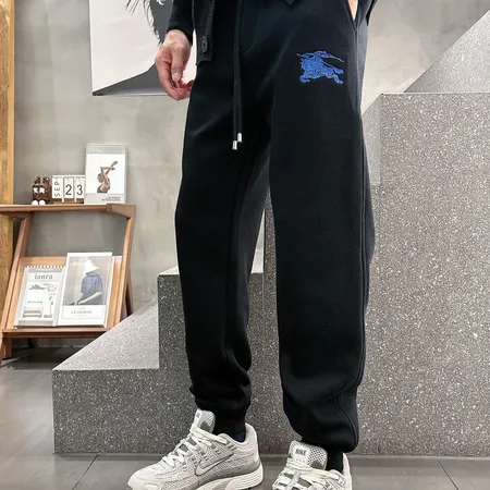 バーバリー ス カジュアルパンツ