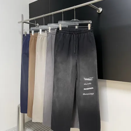 バレンシアガ カジュアルパンツ
