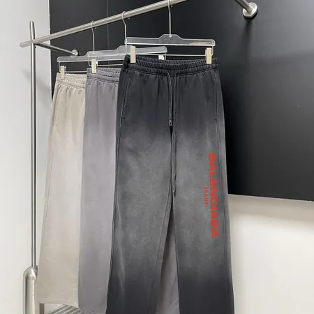 バレンシアガ カジュアルパンツ