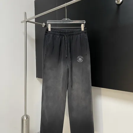 バレンシアガ カジュアルパンツ