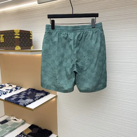 ルイヴィトン ショートパンツ