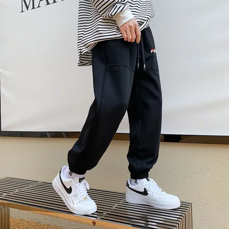 フィラ カジュアルパンツ