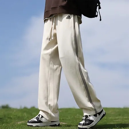 アディダス カジュアルパンツ