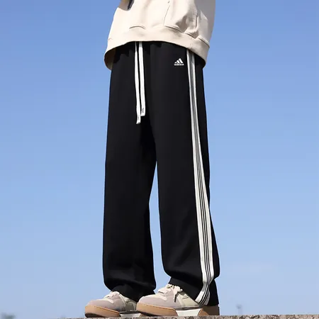 アディダス カジュアルパンツ