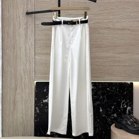 セリーヌ カジュアルパンツ