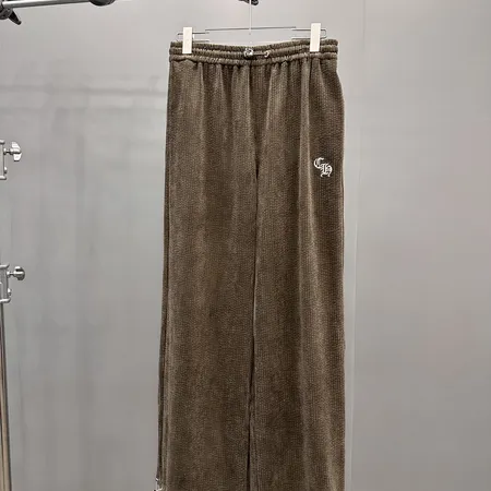 クロムハーツ カジュアルパンツ