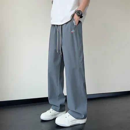 ナイキ カジュアルパンツ