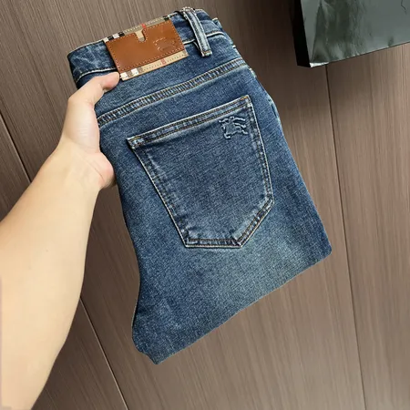 バーバリー ス ジーンズ