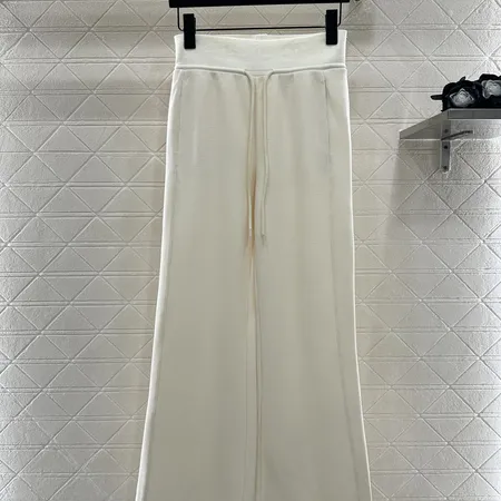 ロジェ・デュブイ ジーンズ