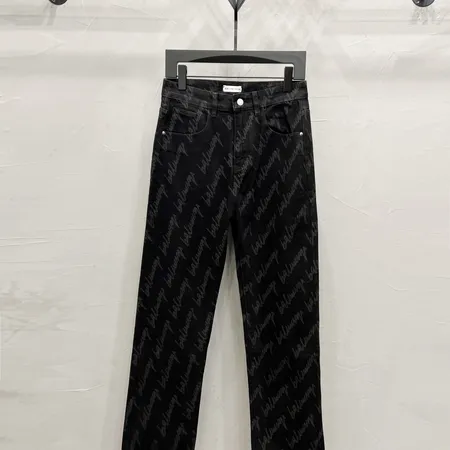 バレンシアガ ジーンズ